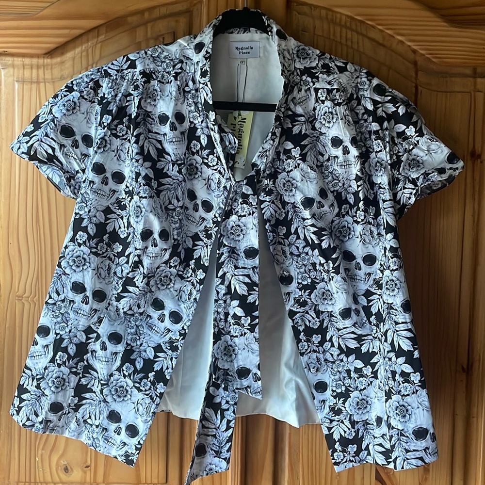 Skull shirt